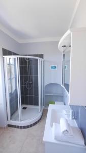 Appartements Les Figuiers : photos des chambres