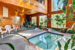 2 Bed 2 Bath Apartment in Summit County