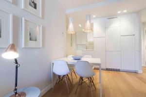 The Rentals Collection | Viena