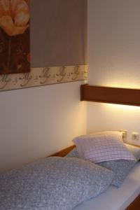 Country Style Single Room room in Hotel Restaurant Bürgerstube