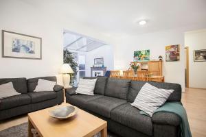 Cozy 3 bedroom house near the Blue lagoon