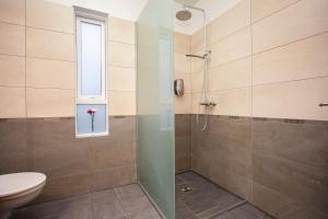 Cozy 3 bedroom house near the Blue lagoon