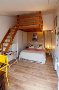 B&B / Chambres d'hotes Les Yeux Bleus Bed & Breakfast : photos des chambres