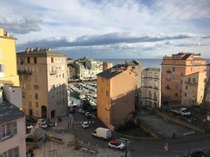 Appartements APPARTEMENT BASTIA AU PIED DU VIEUX PORT : photos des chambres