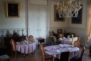 Maisons d'hotes Chateau des chevaliers de Londigny : photos des chambres