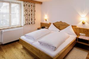 Double Room room in Hotel Komperdell