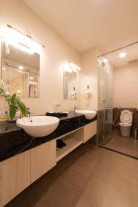 Suite Có Giường Cỡ King (King Suite)