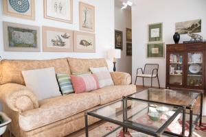 Light Lovers Apartment