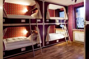 Single Bed in 6-Bed Dormitory Room room in Hostel die Wohngemeinschaft