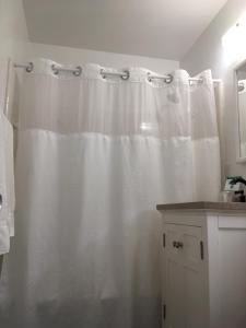 Limited Ocean View Suite room in Sea Horse Resort
