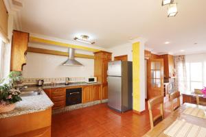 Villa Maite with Pool and Hot Tub SpainSunRentals 1057