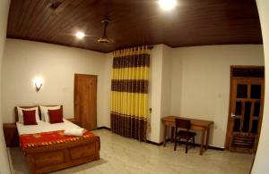 Bee Line Cinnamon Estate Villa