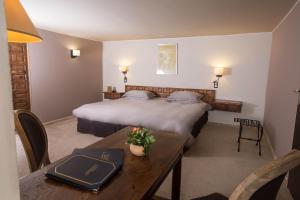 Hotels Le Mas D'Entremont : Chambre Double