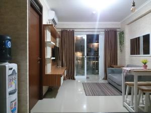 Gateway Pasteur 2BR tower depan Ruby 7 C