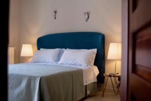 Macramè in centro storico a Noto