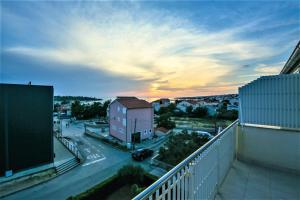 Apartments & Rooms Peranic