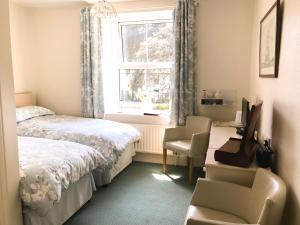 Deluxe Twin Room room in Elerkey Guest House