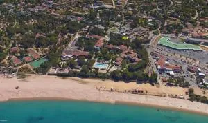 Porticcio centre plage à pieds, studio-cabine 4 Pers max, promo 7 nuits - Портіччо