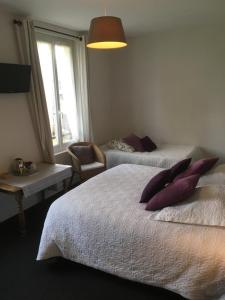 B&B / Chambres d'hotes LES CHAMPS RABATS : photos des chambres