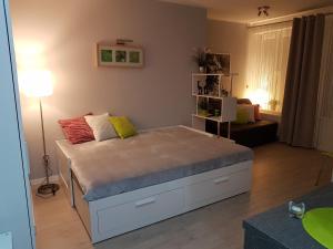 Kawalerka w kamienicy na Starówce