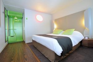 Hotels Campanile Lyon Est Aeroport Saint Exupery : photos des chambres