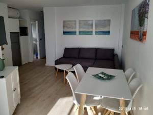 Apartamento en urbanización Algaida en primera línea de playa