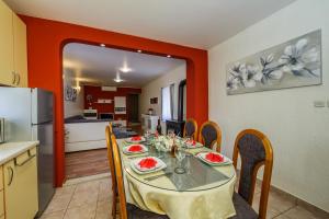 Central Apartment Castle Cippico