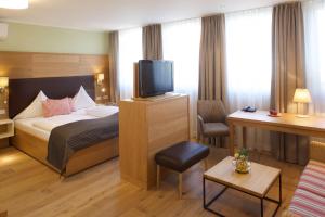 Standard Double Room room in Jammertal Resort