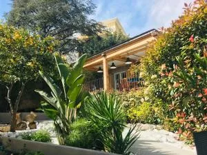 La Dépendance - 博索莱伊