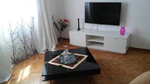 Αnna's Home 2 .Holidays in beautiful Athens