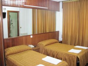 Triple Room room in Hotel Antoyana