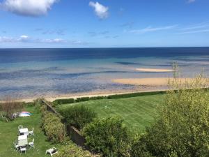 B&B / Chambres d'hotes Chambres d'hotes Les 4 Vents Pointe du Hoc - Landing Beaches : photos des chambres