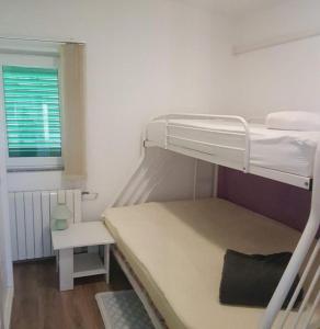 Two-Bedroom Apartment with Terrace room in Apartment Sveti Filip i Jakov 16759a