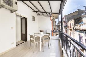 Habitación Triple con terraza