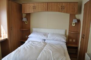 Caravan 6 Berth North Shore Holiday Centre with 5G Wifi