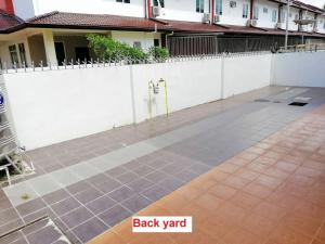 HomezStay Airport Miri
