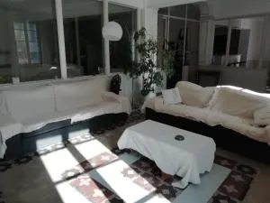 Les Colonnades - Névian