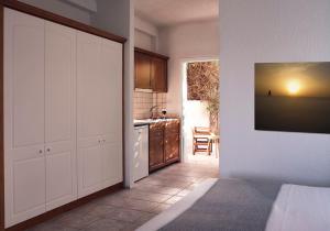 Plaka Sea Front Residence