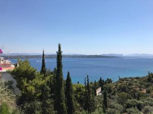 Lovely Flat With Amazing View Spetses Greece