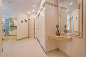 Apartament Złota Gracja z prywatnym parkingiem