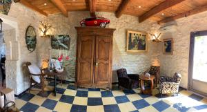 Logis Hotel Restaurant Hostellerie de la Tour