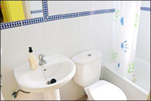 Apartamento cerca de la playa con WiFi