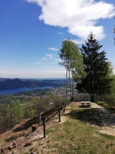 Villino Camparbino vista lago d orta