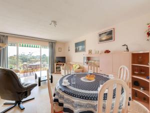 Apartment Boulouris Mimosa by Interhome