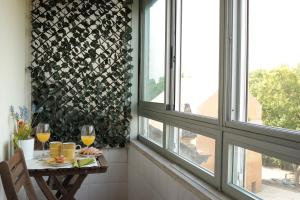 Resting Points - Laranjeiras, Apartments - Lisbon