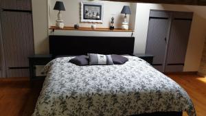 B&B / Chambres d'hotes Chateau Puygrenier : photos des chambres