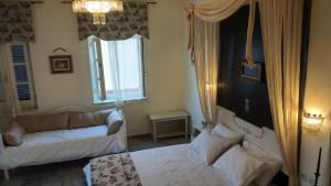 Fiera Guesthouse Syros Greece