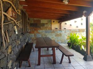 SUN TERRACED TRADITIONAL CANARIAN HOUSE, Guinea - El Hierro