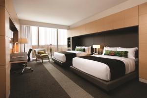 Resort Queen Room room in MGM National Harbor