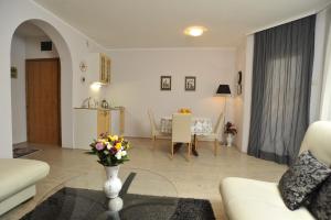 Apartments Izvor